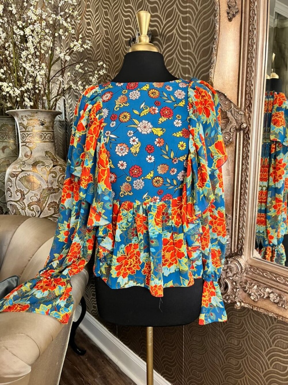 Belle Vere Blue Floral colorful flowy Print Top